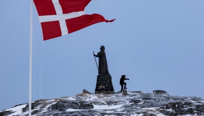 2025-04-01T000117Z_1_LYNXNPEL3013V_RTROPTP_4_USA-TRUMP-GREENLAND-PM.jpg