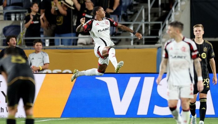 2025-06-25t025742z_1591096134_up1el6p08851l_rtrmadp_3_soccer-club-lafc-fla.jpg
