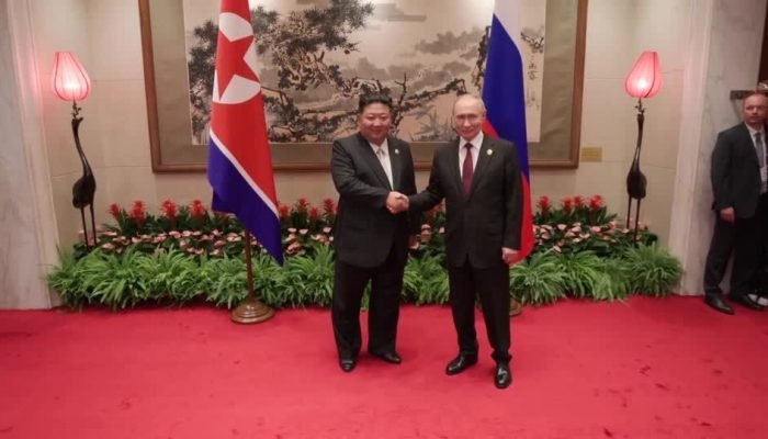 2025-09-03T055647Z_1_LOP170603092025RP1_RTRMADP_BASEIMAGE-960X540_WW2-ANNIVERSARY-PUTIN-KIM-TALKS-RO.jpeg
