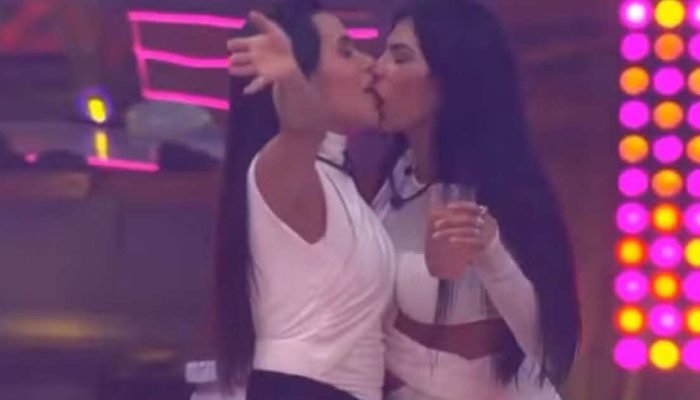 703749994-jordana-e-marciele-bbb26.jpg