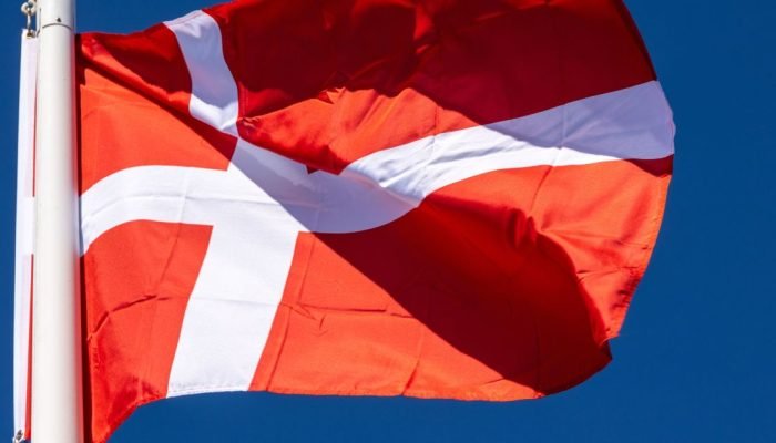 Bandeira-da-Dinamarca.jpg
