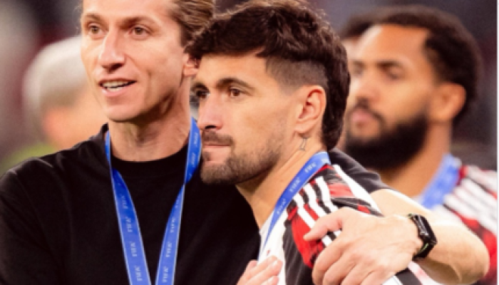 De-ator-canadense-a-empresario-do-esporte-Nascido-em-Vancouver-no-Canada-Ryan-Reynolds-iniciou-a-car.png