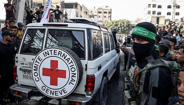 Hamas-liberta-refens-em-Gaza.jpg