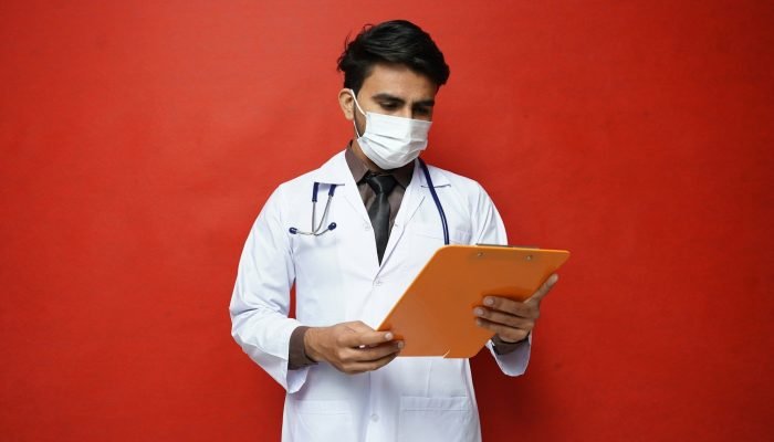 Medicos-2.jpg