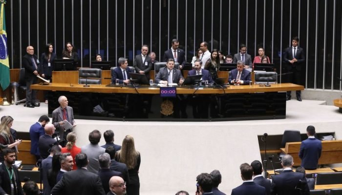 SESSAO-CONGRESSO-19-12-25.jpg