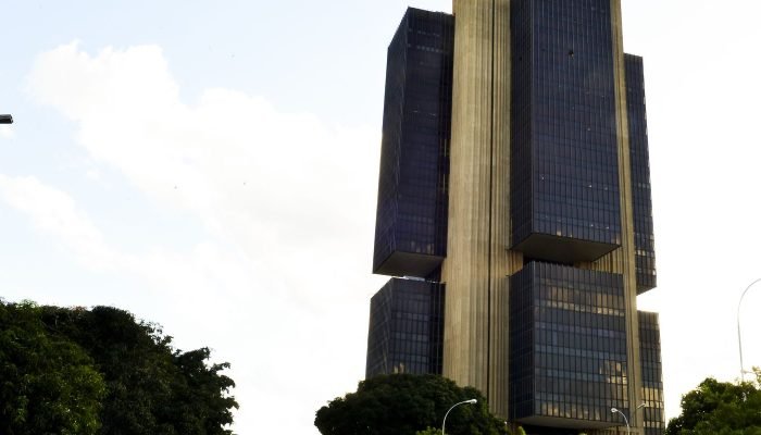 banco_central_mcajr_abr_0104222280_0.jpg