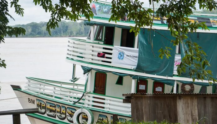 barco_ciencia_saude_e_cidadania_4.jpg
