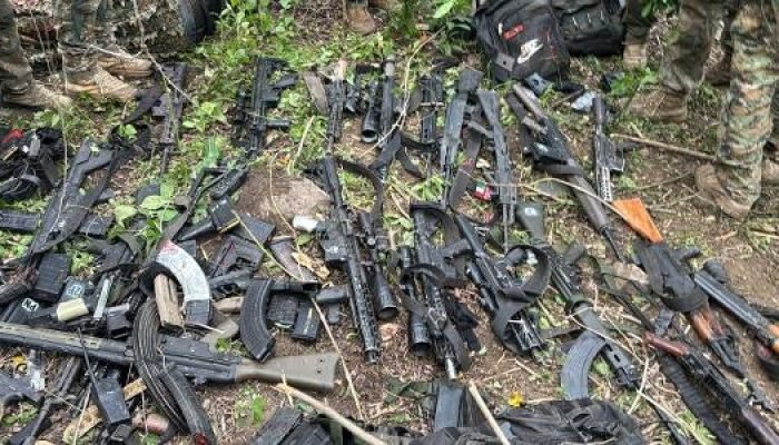 bope-batalhao-de-operacoes-policiais-especiais-apreendeu-18-fuzis-na-regiao-de-vacaria-no-complexo-d.jpeg