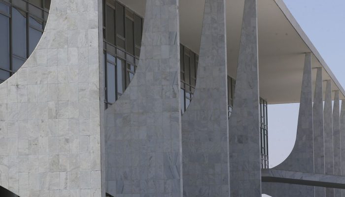 fachada_do_palacio_do_planalto_antcrz_abr_2709221137.jpg