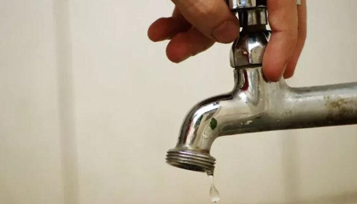 falta-de-agua-1-.jpg