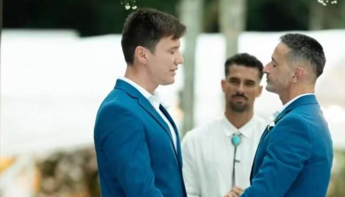 felipe-suhre-durante-a-cerimonia-de-casamento-com-erick-andrade-reproducao-instagram-rkxc8g0qba05.JP_.jpeg