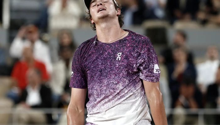 joao_fonseca_perde_mensik_roland_garros.jpg