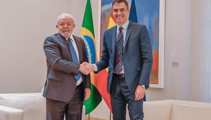 lula_pedro_sanchez_03.jpg