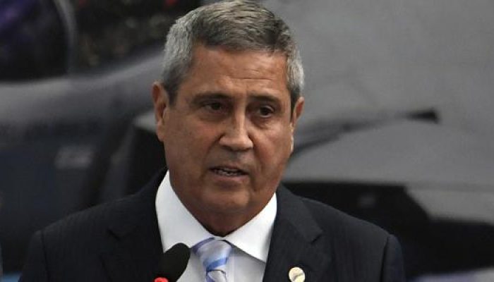 o-general-braga-netto-foi-ministro-da-defesa-e-candidato-a-vice-de-bolsonaro-1739912747798_v2_615x30.jpeg