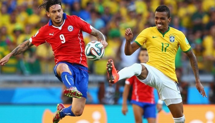 pinilla-brasil-chile-copa-do-mundo-2014-e1770948314967.jpg