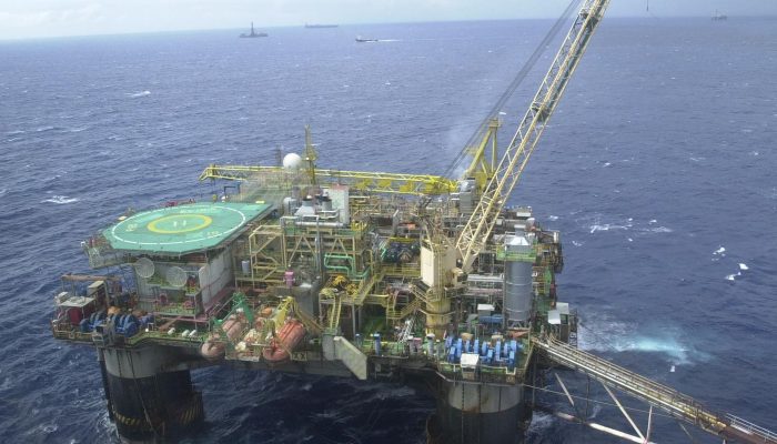 plataforma_de_petroleo_1.jpg