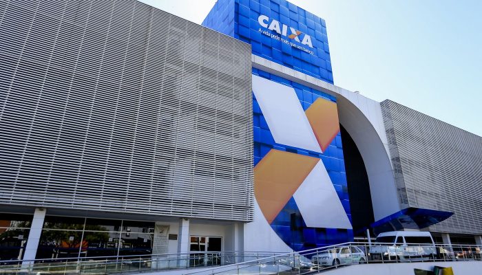 predio_da_caixa_economica_federal_170120182641.jpg